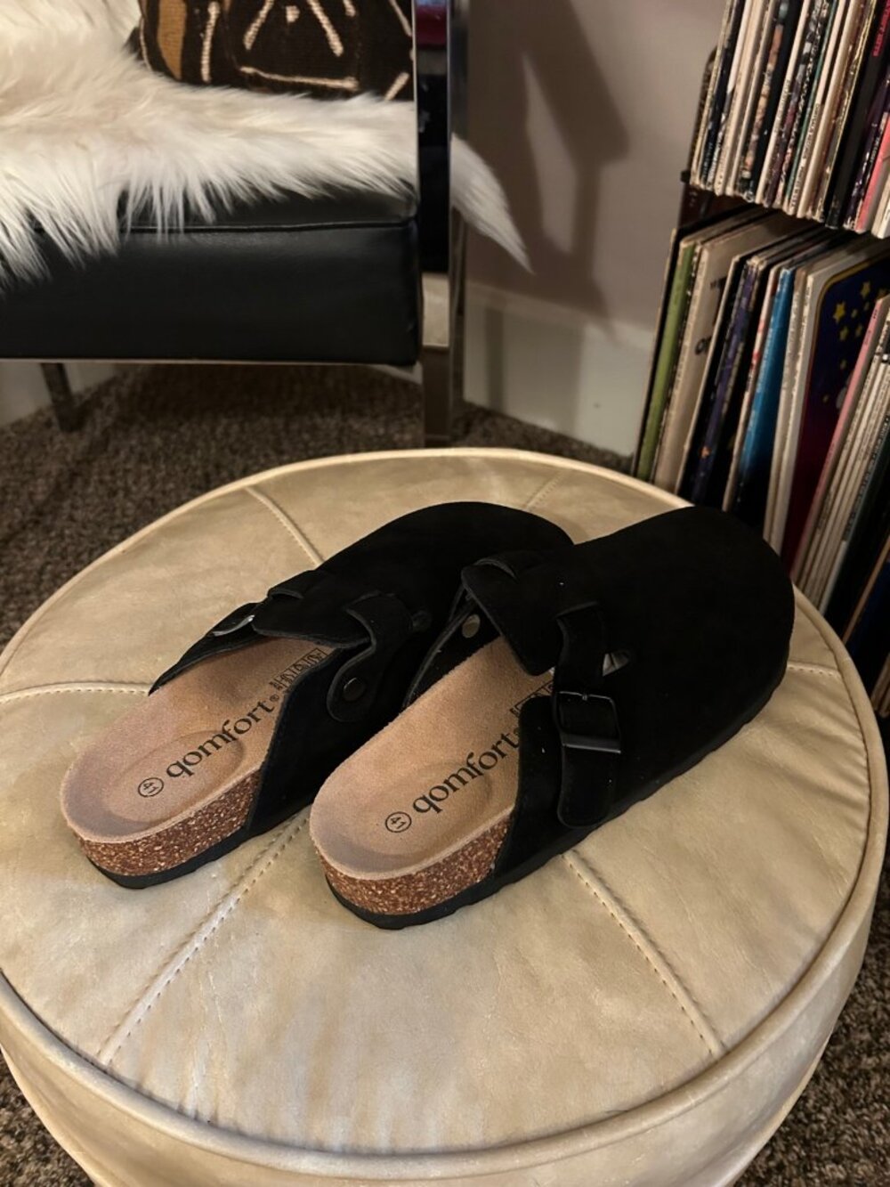 Brand New Qomfort Black Suede Clogs Cork Footbed